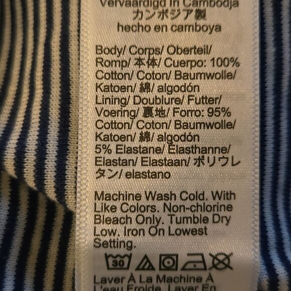 J.Crew Navy and White Striped Sleeveless Tank Top With Shelf Bra Size Small NWT - Picture 9 of 9